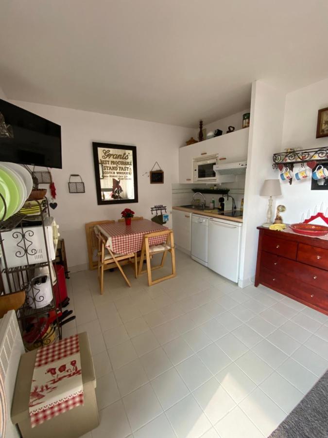 Studio En Rez De Jardin -"Le Petit Nid" A Trouville Exterior foto